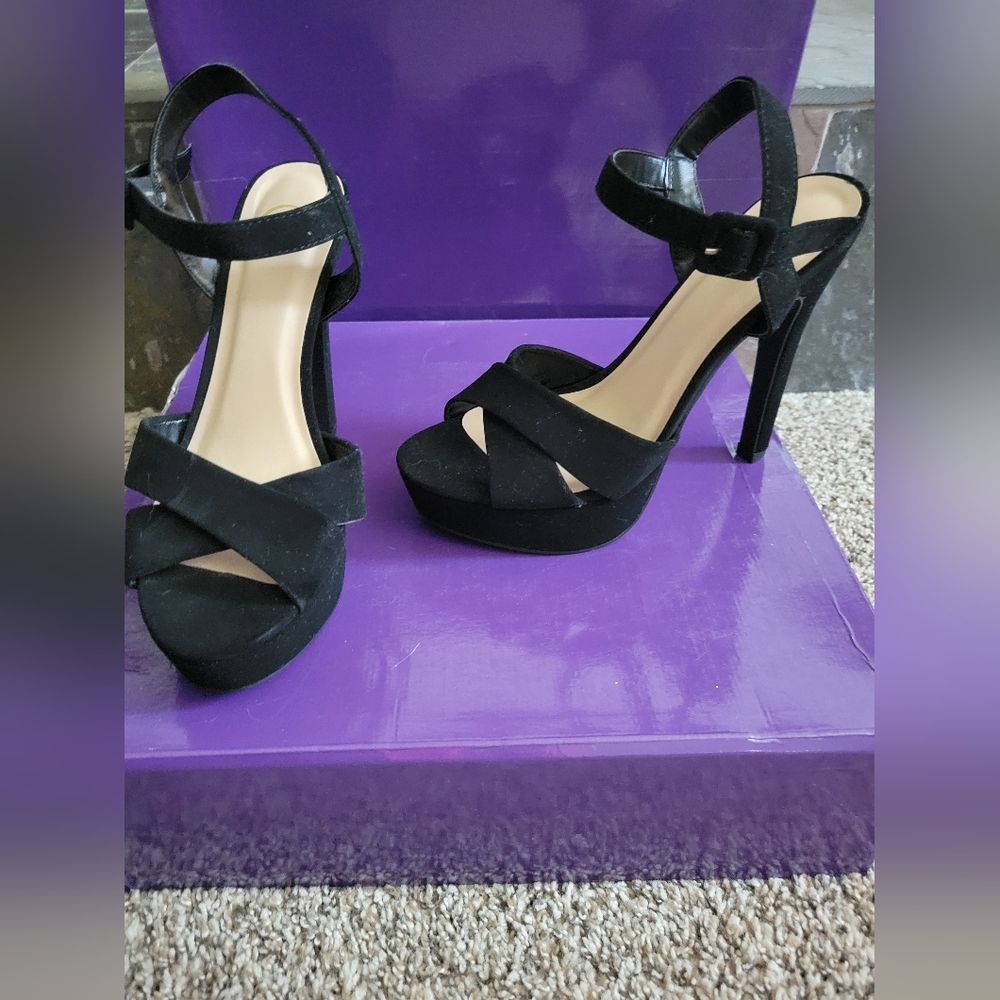 Black Suede Platforms size 7